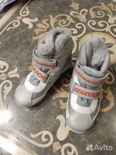 Лыжные ботинки детские