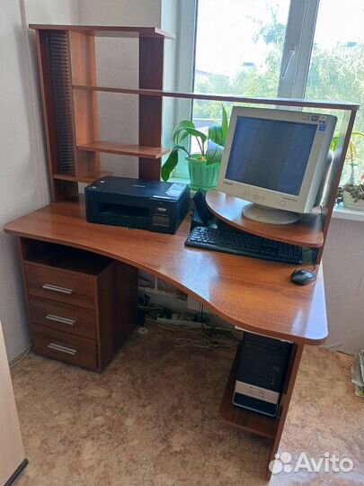 Компьютерный стол бу