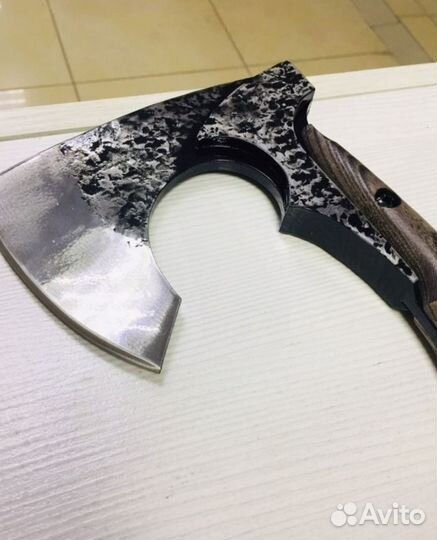 Топор кованый