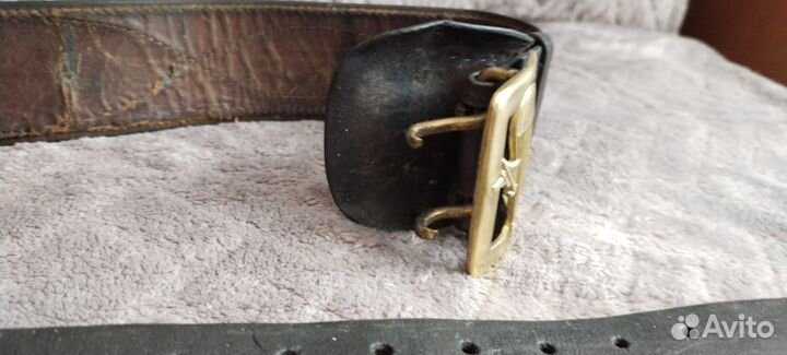 Ремень вдв с прорезной бляхой
