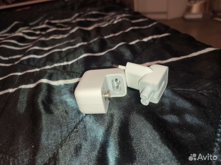 Зарядное устройство для телефона iPhone