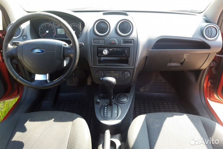 Ford Fiesta 1.6 AT, 2007, 233 000 км