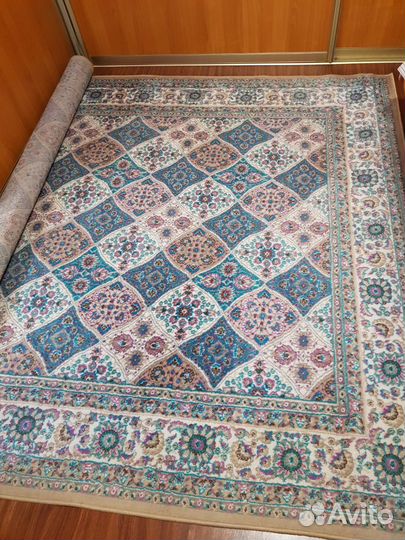 Ковер большой 200 на 300 см