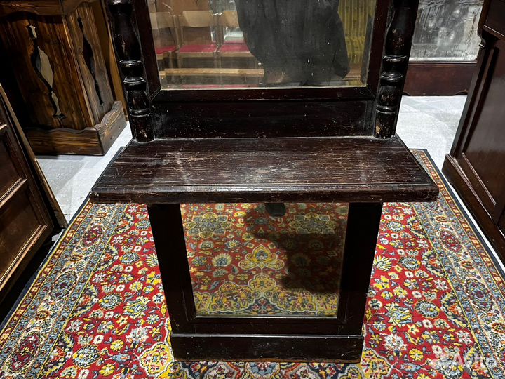 Зеркало старинное