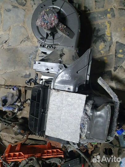 Корпус отопителя Volkswagen skoda fabia 2