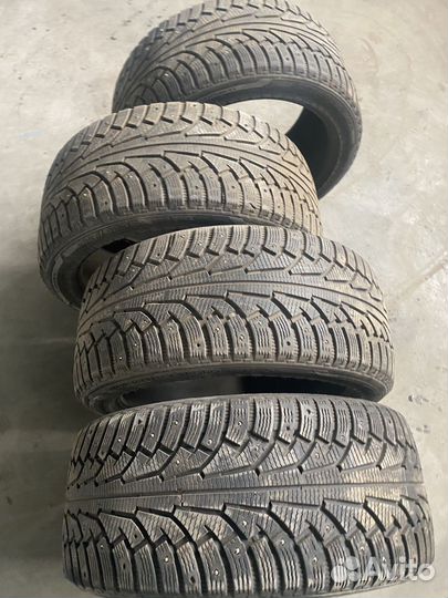 Nokian Tyres Hakkapeliitta 5 275/40 R20 106T