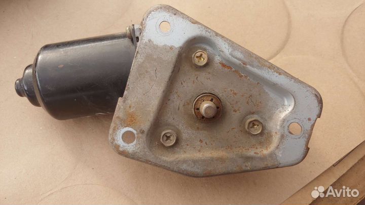 Мотор стеклоочистителя Toyota Cami J100E