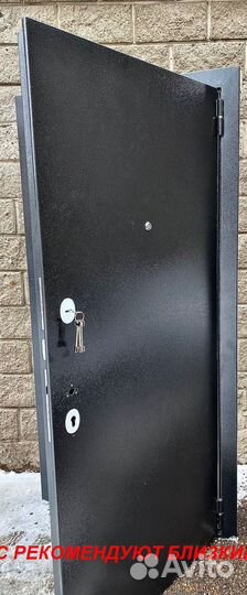 Толстая дверь входная с бесплатной установкой