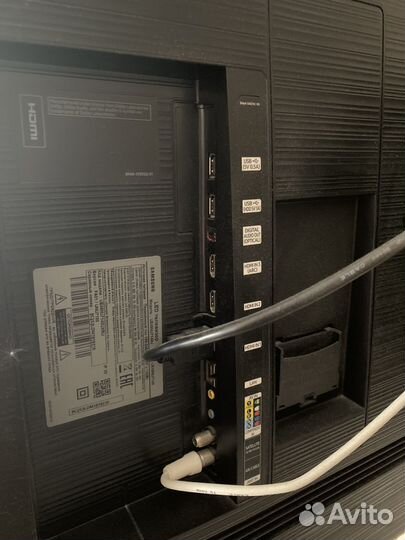 Телевизор samsung модель UE49NU7140U