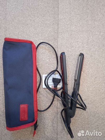 Выпрямитель для волос новый