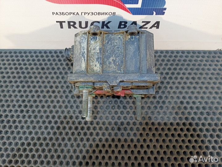 Выключатель массы Iveco Stralis