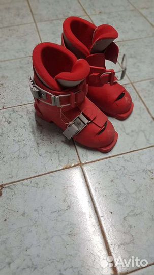 Горнолыжные ботинки детские 28 размер