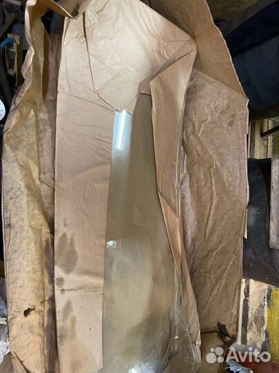 Заднее стекло волга газ24 Германия