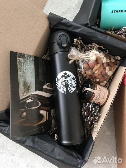 Набор с термосом Starbucks