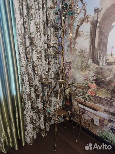 Подставка для цветов