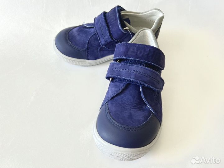Полуботинки для мальчика Bottilini 25 новые