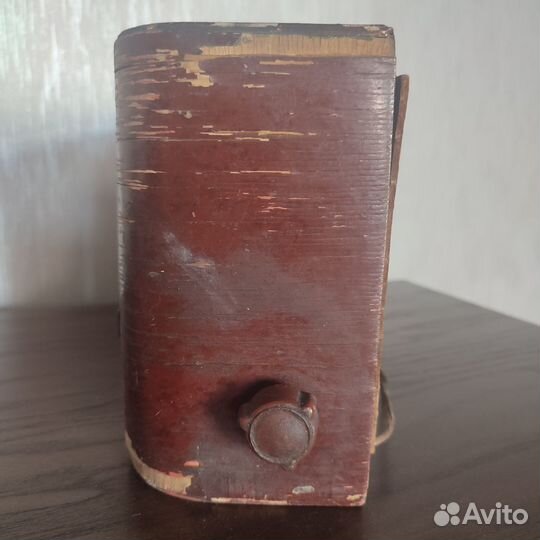 Радиоприемник ретро 