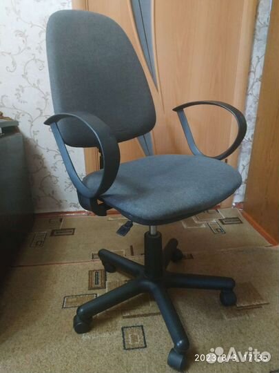 Компьютерное кресло бу