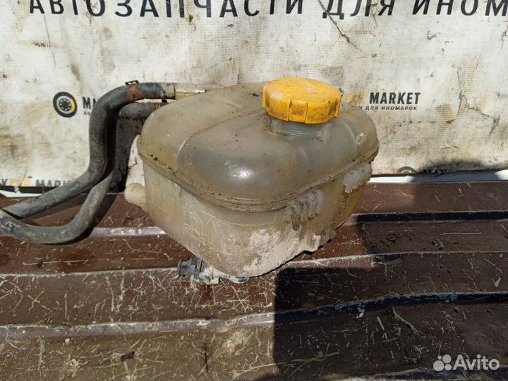 Бачок расширительный Opel Astra H седан 1.6 2009