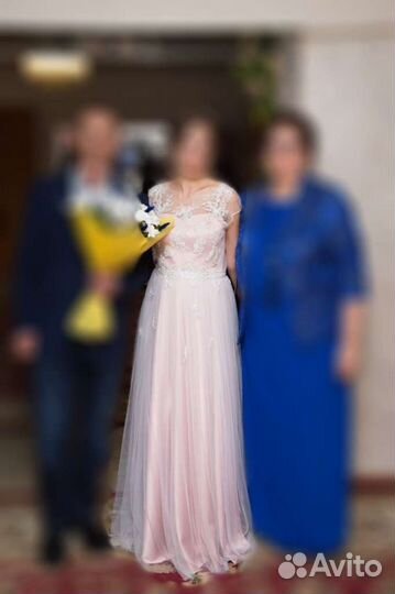 Продам платье свадебное/вечернее 2 в 1