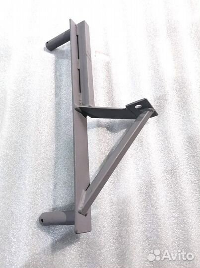 Кронштейн правый для опорных пневмо роликов прице