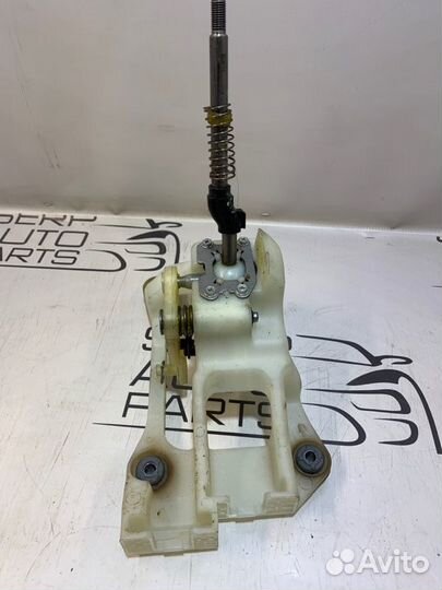 Кулиса переключения передач Kia Ceed ED купе G4GC