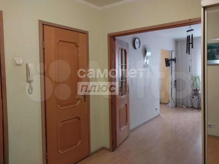 3-к. квартира, 73,5 м², 2/5 эт.