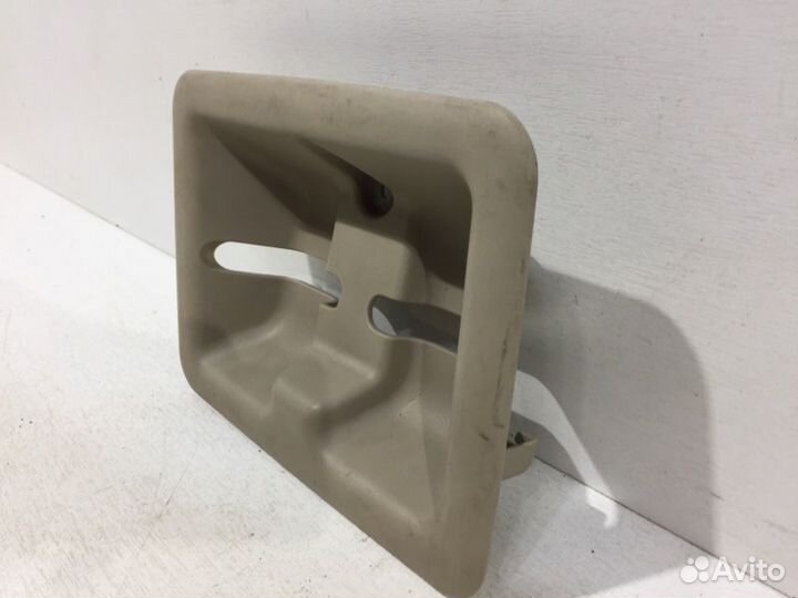 Накладка петель сидений Toyota Land Cruiser Prado