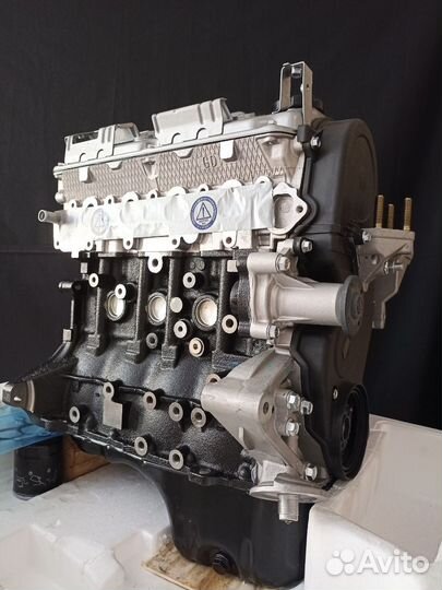 4G18 1.6л двигатель на Mitsubishi