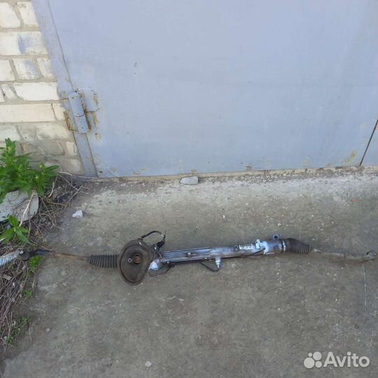Рулевая рейка на ford focus 2 с датчиком