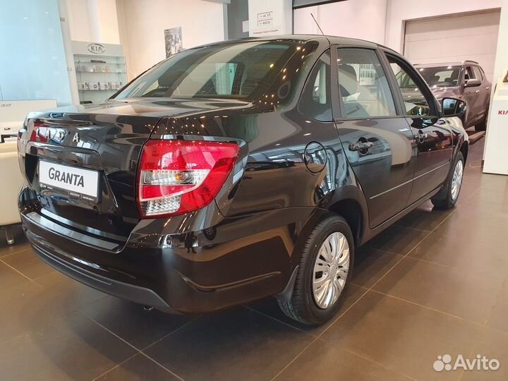 LADA Granta 1.6 МТ, 2023