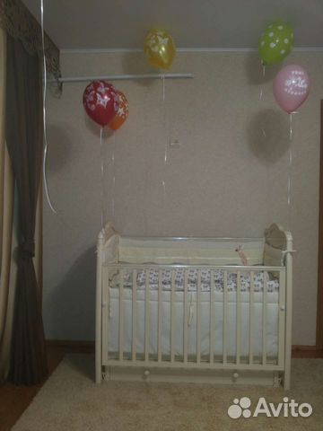 Детская кроватка с матрасом