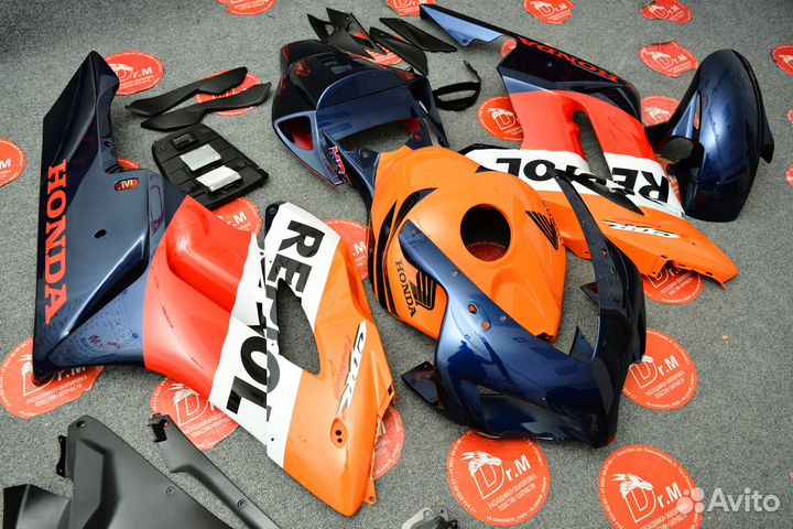 Honda CBR1000RR 2004 2005 04 05 пластик под ориг