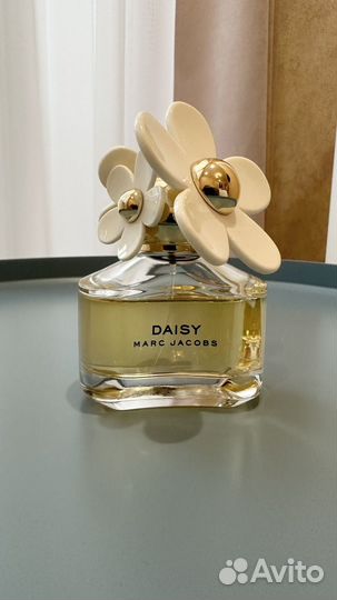 Туалетная вода marc jacobs daisy