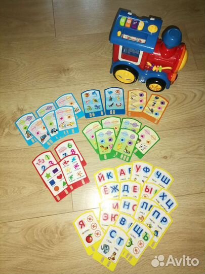 Игрушка Веселый паровозик интерактивная