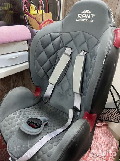 Детское автомобильное кресло