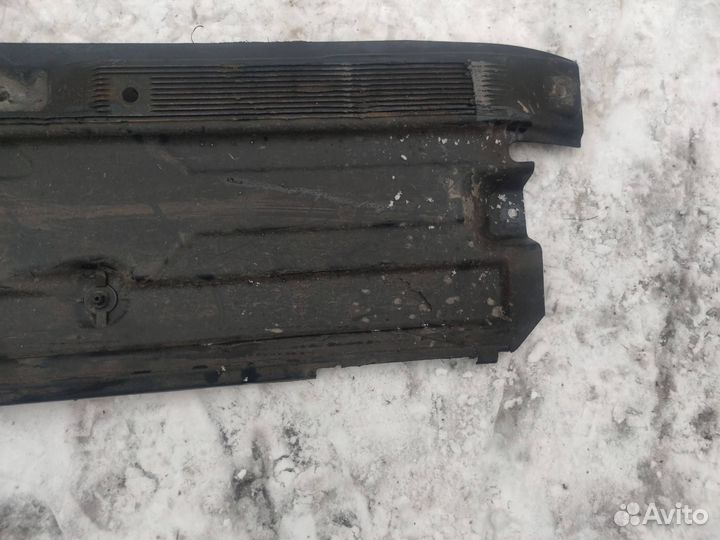 Защита днища левая Mercedes-Benz C-Класс W204/S204