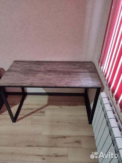 Компьютерный стол лофт