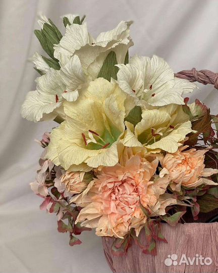 Корзинка с цветами