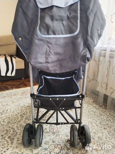 Прогулочная коляска трость