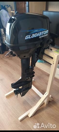 Лодочный мотор Gladiator 9.8