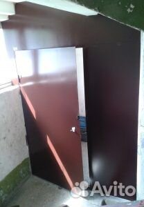 Металлическая кладовка на этаже