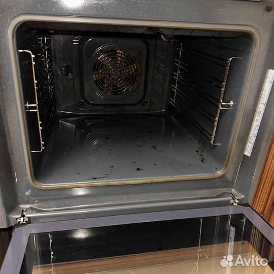 Электрическая духовка встраиваемая Elektrolux