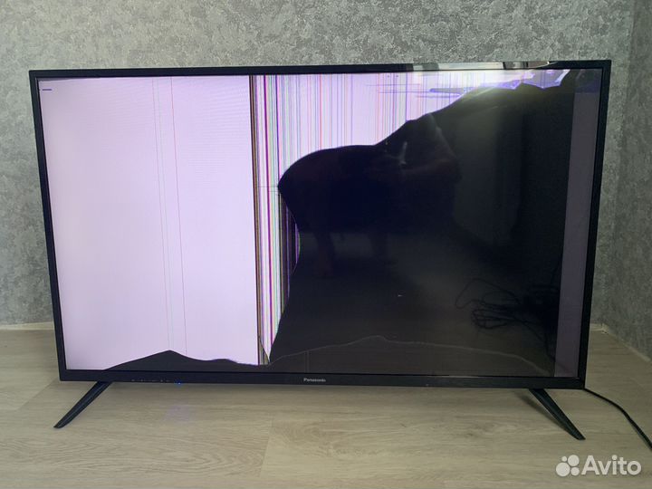 Телевизор panasonic на запчасти
