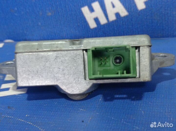 Блок управления airbag Bmw E65 седан 2004