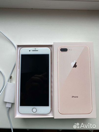 Телефон iPhone 8 plus