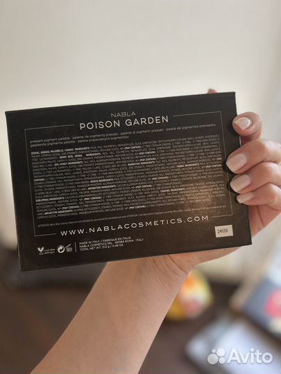 Палетка теней для глаз Nabla