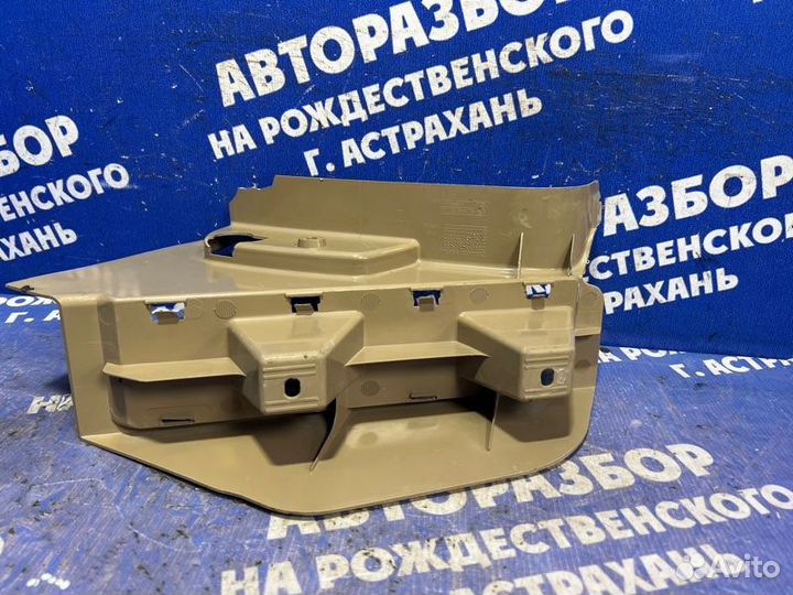 Подставка под ногу Bmw E53 кроссовер 2005