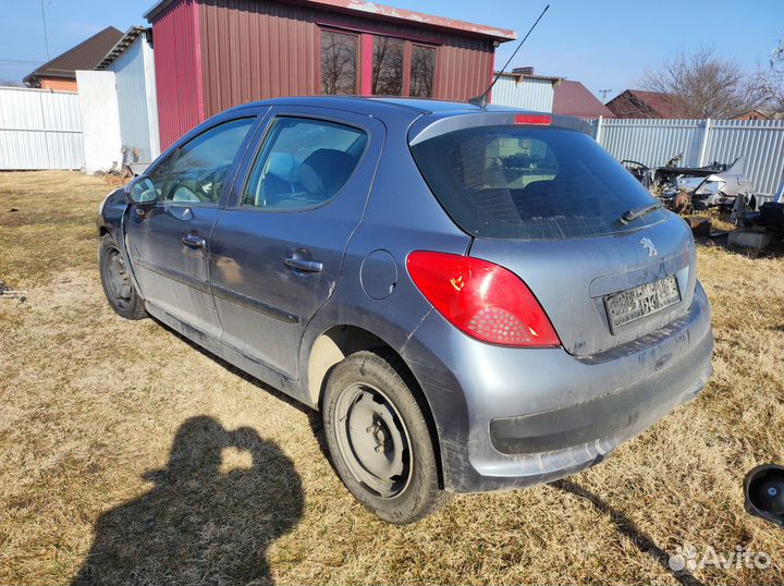 Разбор Peugeot 207