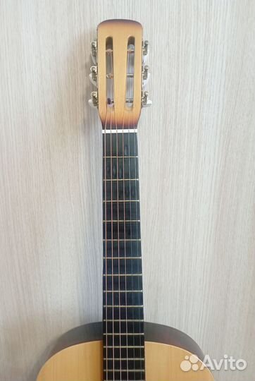 Акустическая гитара